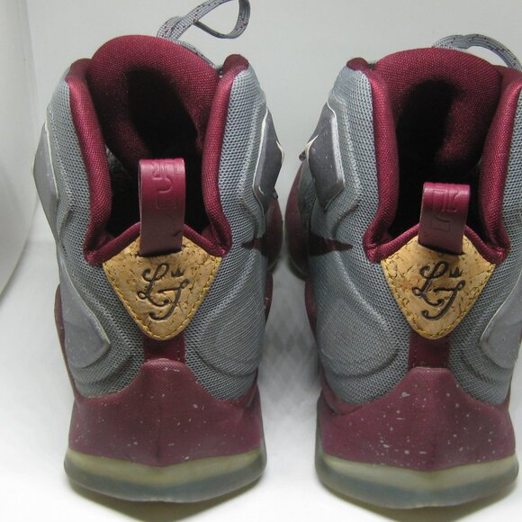 Lebron James 13 XIII Opening Night, limited edition high tops, size 8.5 - Picture 4 of 10